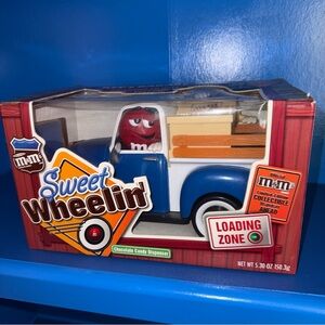 M&M’s Candy Dispenser Limited Edition Sweet Wheeling Blue Truck